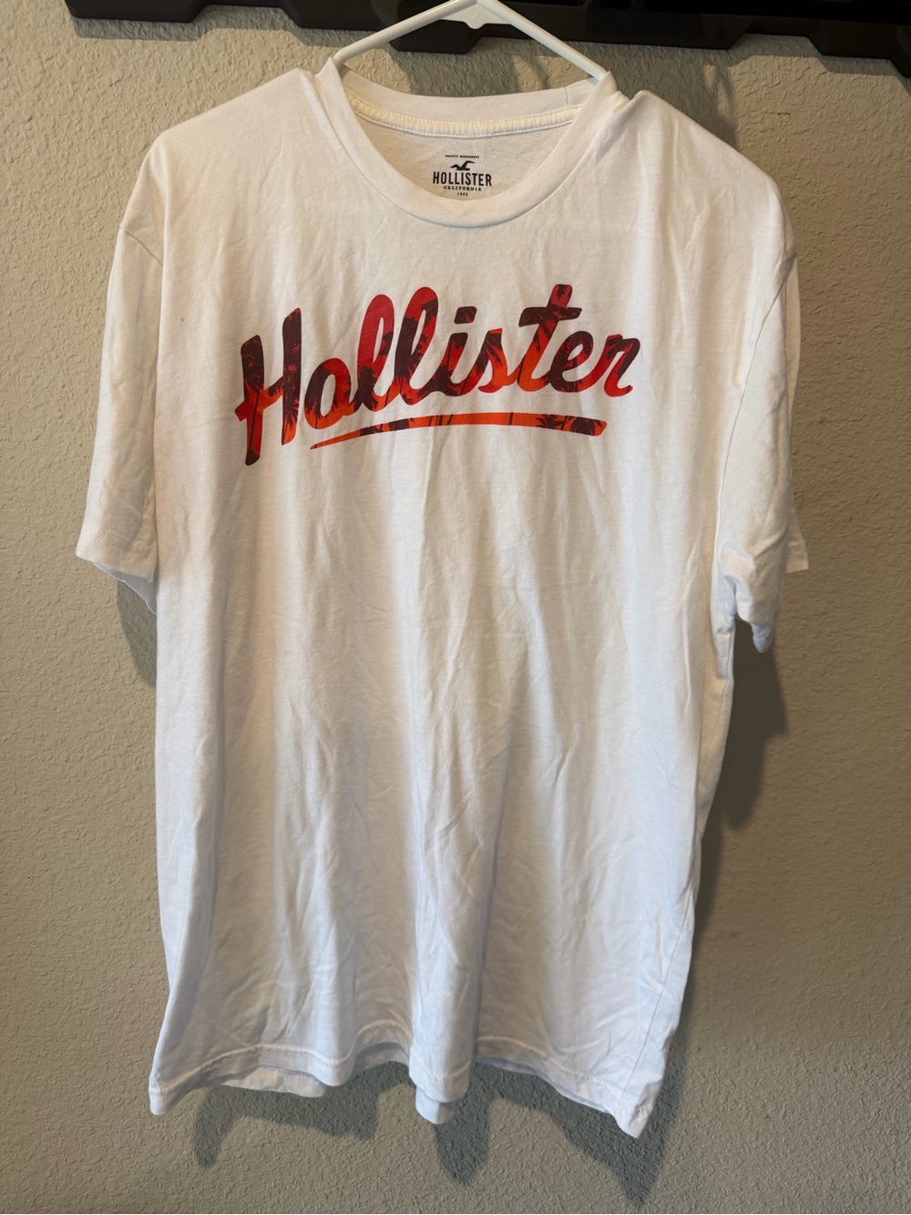 Hollister White Short Sleeve Tee with Red Script Logo